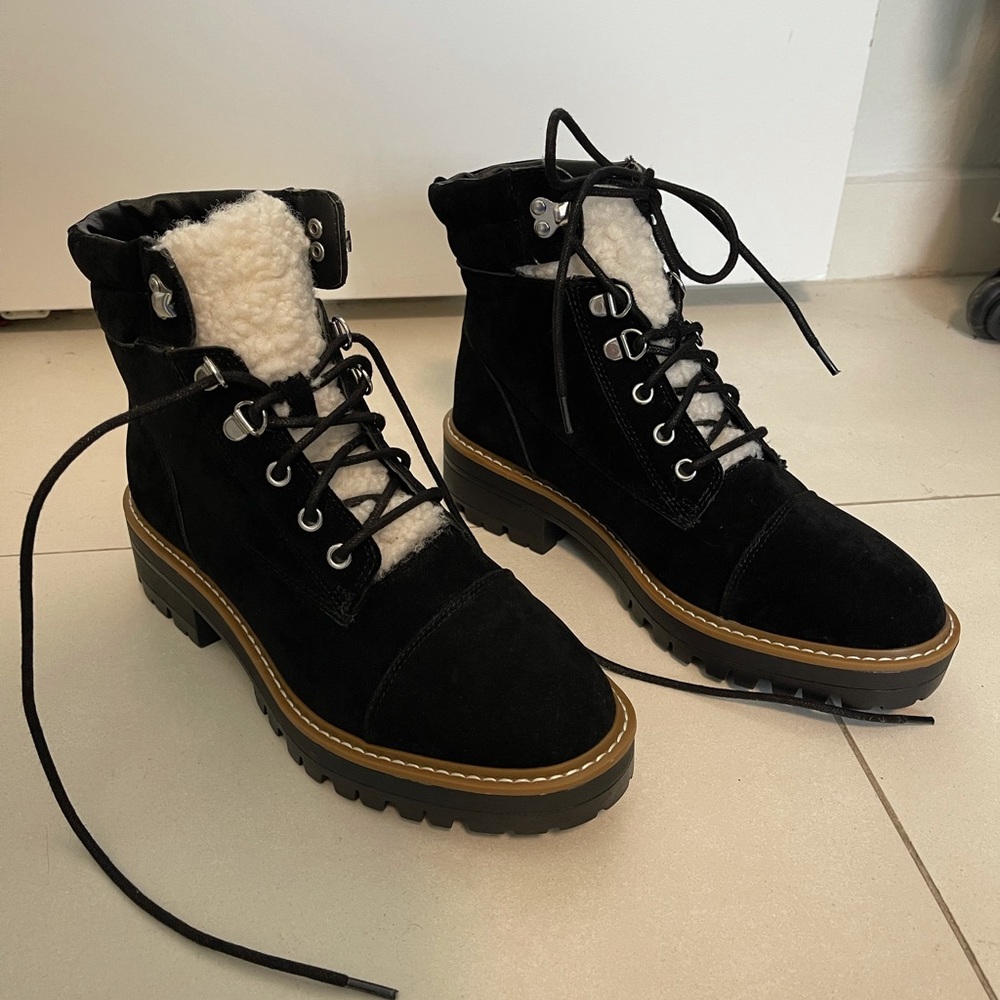 Black boots